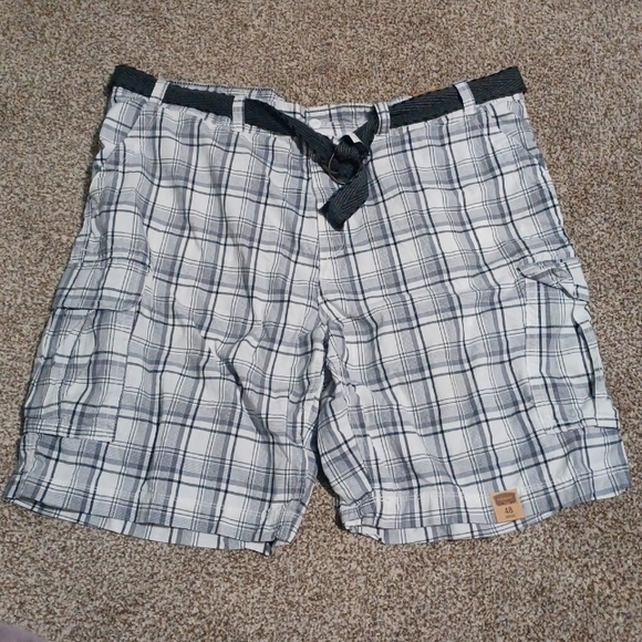 The Foundry Supply Co. Other - Foundry plaid cargo shorts